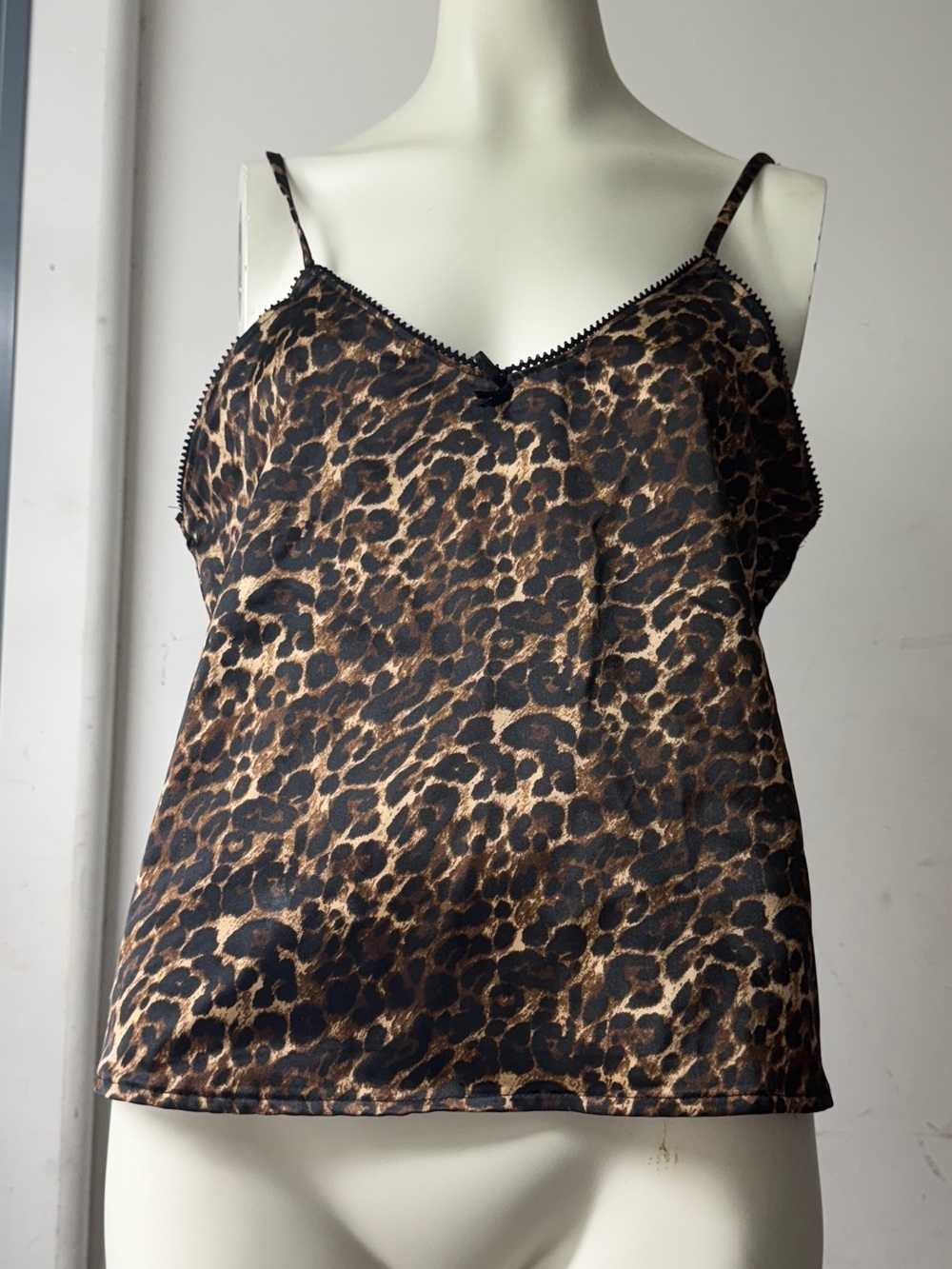 Leopard print  tank top lace trim tank top romantic coquette print top